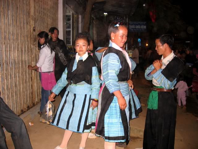 Chợ t&igrave;nh Mộc Ch&acirc;u